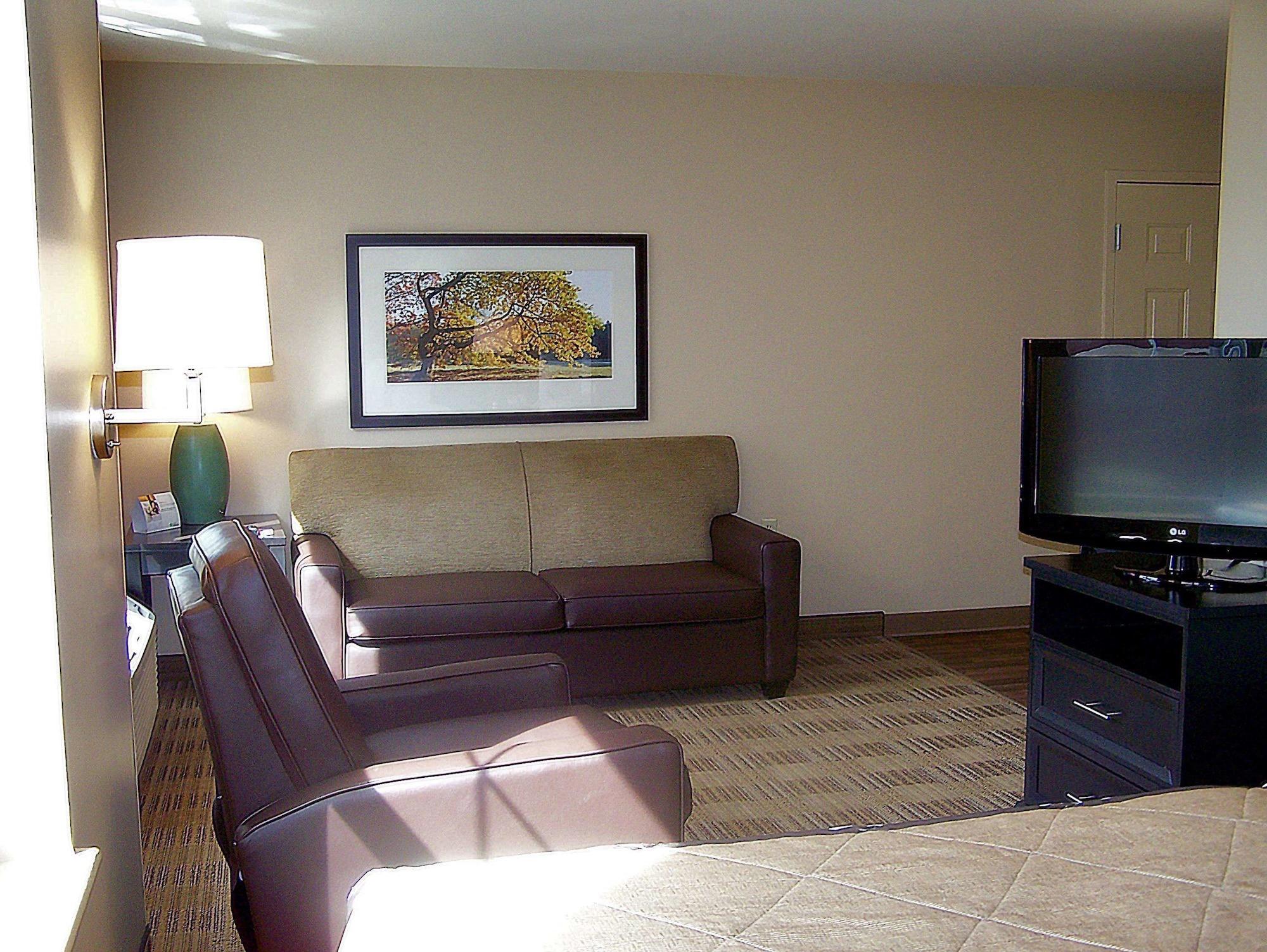 Sonesta Simply Hotel