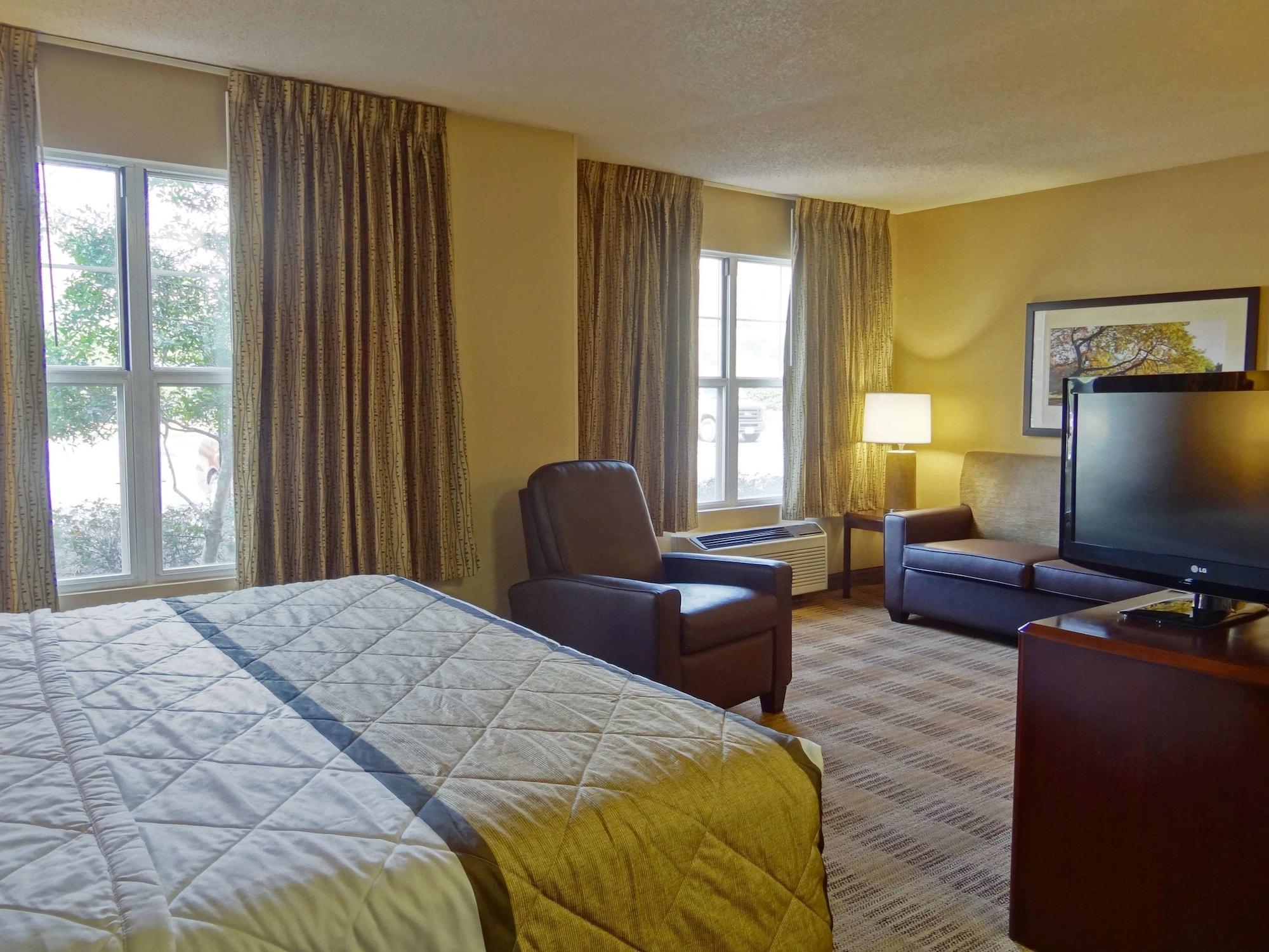 Sonesta Simply Hotel