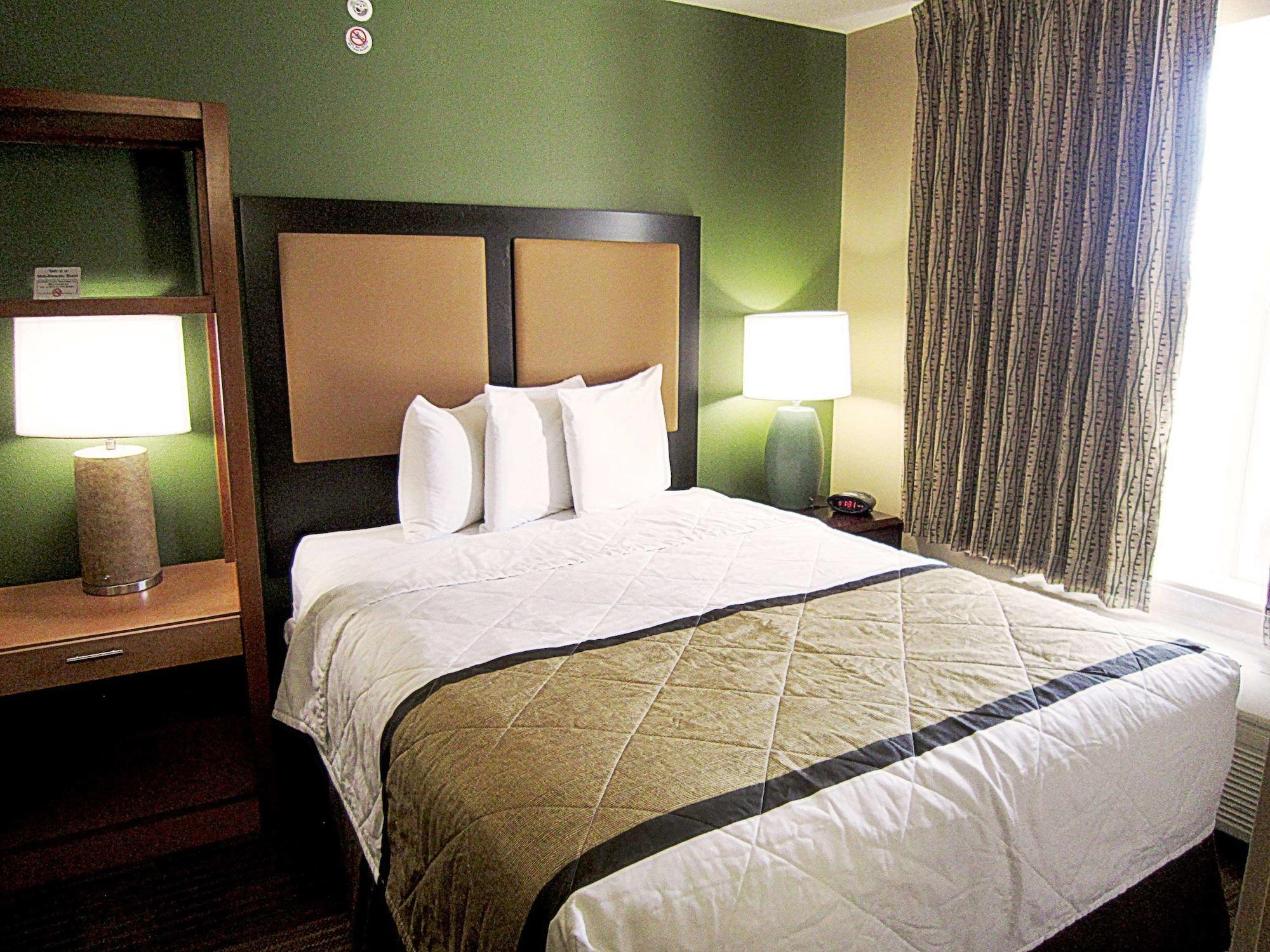 Sonesta Simply