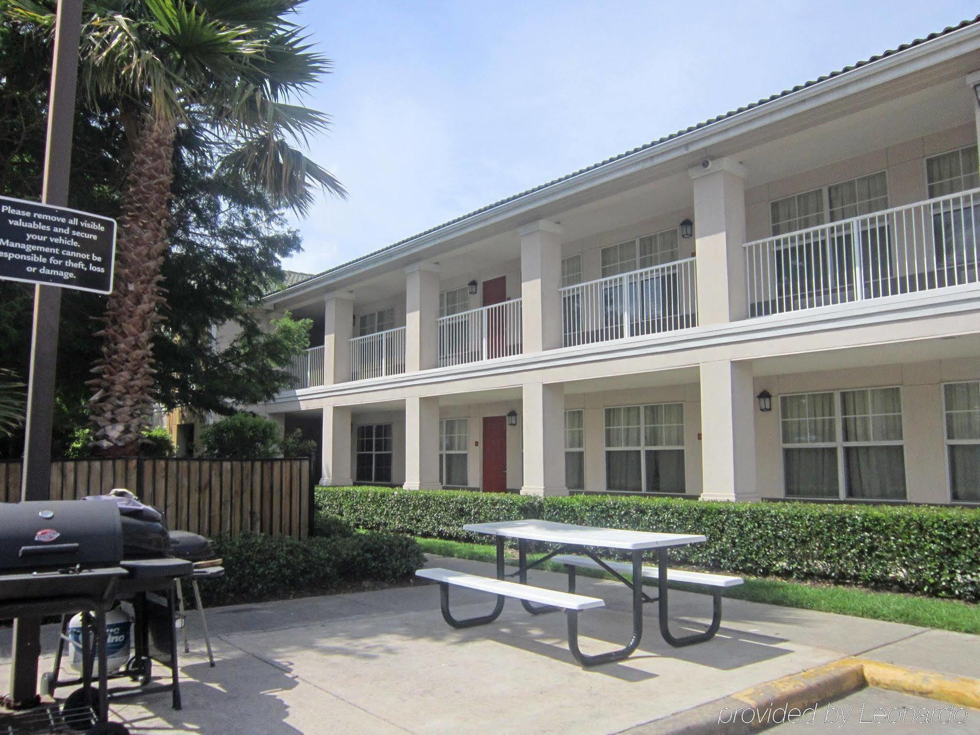 Sonesta Simply Hotel Stafford