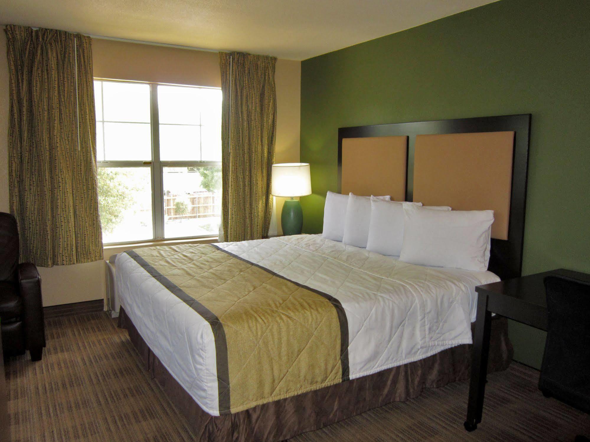 Sonesta Simply Hotel 2*
